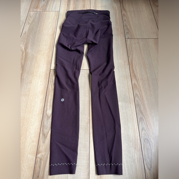 Lululemon Zoned In Tight *27" - Picture 7 of 16